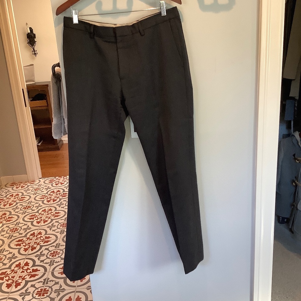 Banana Republic- men’s wool pants in dark gray